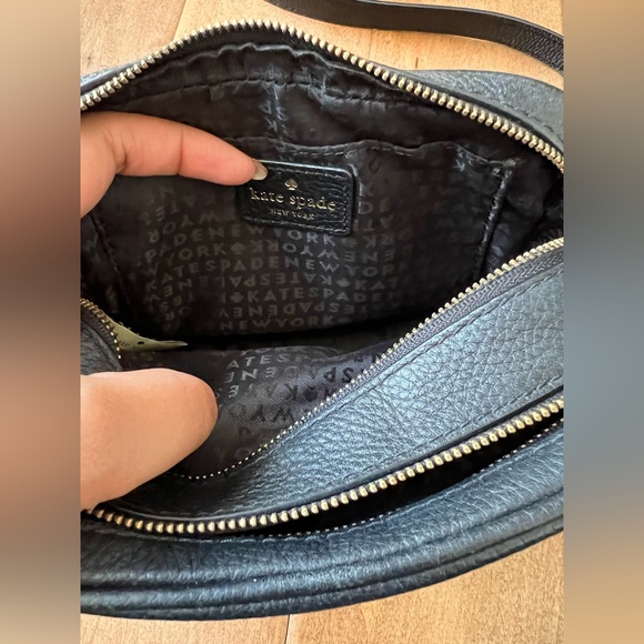 Kate Spade crossbody - Picture 2 of 6